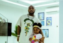 “Daddy why aren't you saying Hi” – Awesome moment Davido's daughter "Imade" questions the singer for snubbing fans (WATCH)
